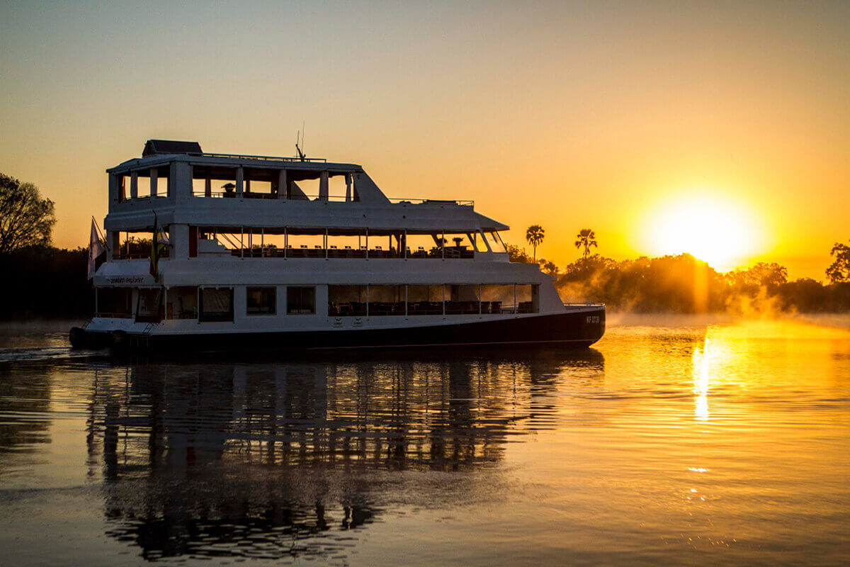 Sundowner Cruise - Zambezi Explorer